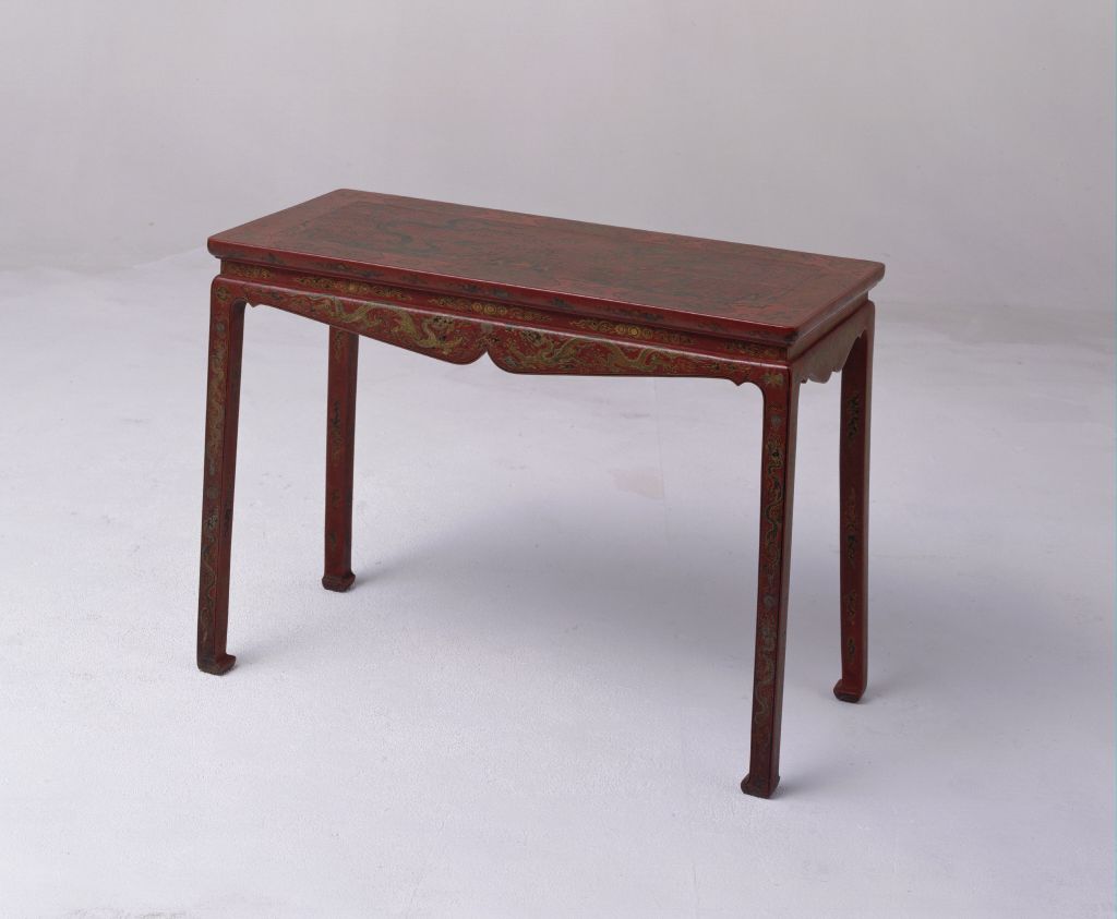 图片[1]-Lacquer-filled gold piano table-China Archive